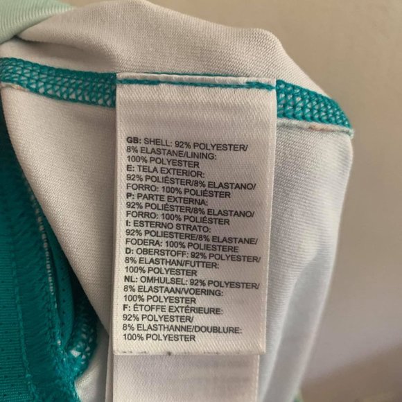 The North Face tie dye running shorts - Picture 5 of 6